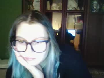 Honeyevelyn_ Chaturbate stream image from April 13, 2025