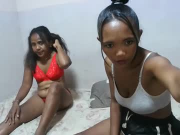 Elisabet88 Chaturbate stream image from April 13, 2025