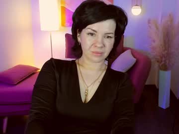 Samanthaglow_ Chaturbate stream image from April 13, 2025