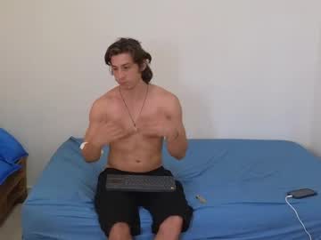 Luigisb Chaturbate stream image from April 13, 2025