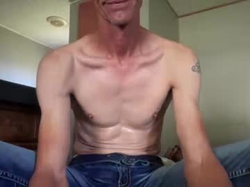 Bigcocksissytraining Chaturbate stream image from April 13, 2025