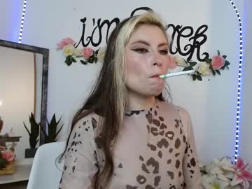 Brianna_Smoke Chaturbate stream image from April 13, 2025