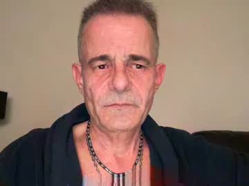Cwaddle Chaturbate stream image from April 13, 2025