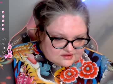Lounarium Chaturbate stream image from April 13, 2025
