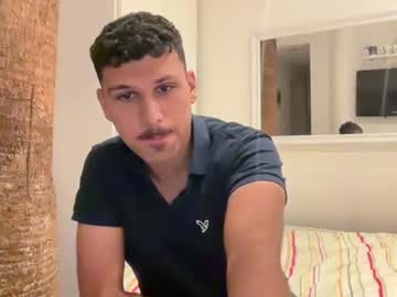 Raayyyannn Chaturbate stream image from April 13, 2025