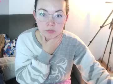 Annie_Swan_18 Chaturbate stream image from April 13, 2025