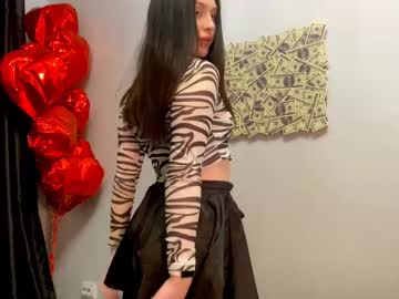 Chloeaw Chaturbate stream image from April 13, 2025
