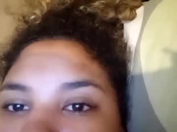Violeta1325 Chaturbate stream image from April 13, 2025