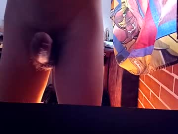 Dominantwhitmuscles Chaturbate stream image from April 13, 2025