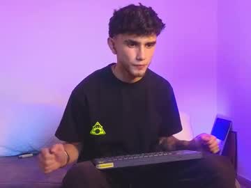 Samevansx Chaturbate stream image from April 13, 2025