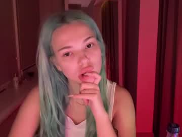 Ice_Kitten Chaturbate stream image from April 13, 2025