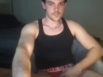 Louisvalmer Chaturbate stream image from April 13, 2025