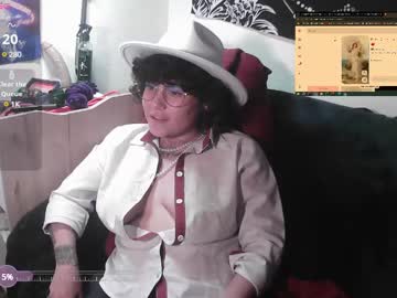 Hedonebliss Chaturbate stream image from April 14, 2025