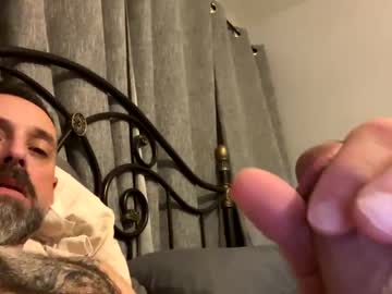 Lbkinky Chaturbate stream image from April 14, 2025