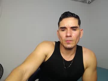 Supermen_03 Chaturbate stream image from April 14, 2025