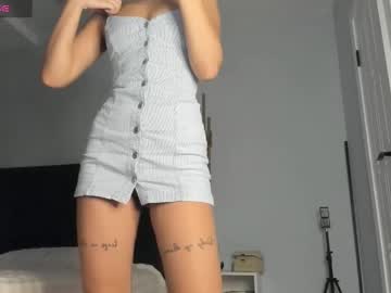 Adylina1 Chaturbate stream image from April 14, 2025