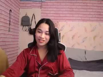 _Mewslut_ Chaturbate stream image from April 14, 2025