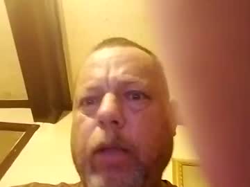 Rayc61254 Chaturbate stream image from April 14, 2025