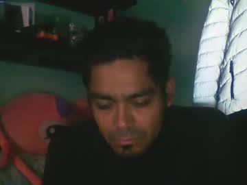 Arturo_Alvarado93 Chaturbate stream image from April 14, 2025