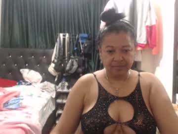Celesteemature Chaturbate stream image from April 14, 2025