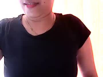Darilngjoy Chaturbate stream image from April 14, 2025