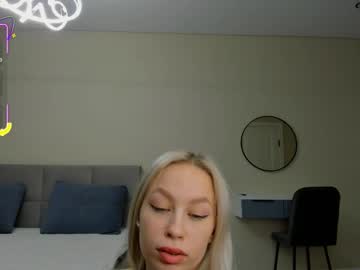 Miya_Queen Chaturbate stream image from April 14, 2025