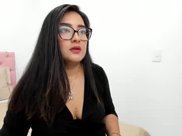 Gaby_Cuevas Chaturbate stream image from April 14, 2025
