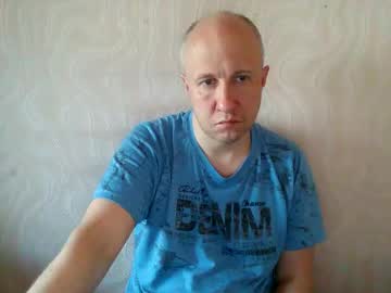 Oleg365 Chaturbate stream image from April 14, 2025