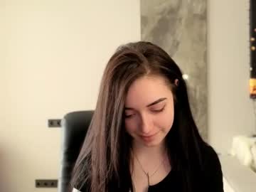 Mcflurry18 Chaturbate stream image from April 14, 2025