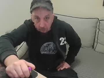 Stardark23 Chaturbate stream image from April 14, 2025