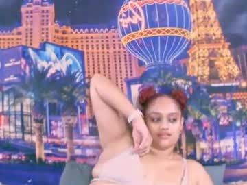 Indiansexyeyes4u Chaturbate stream image from April 14, 2025