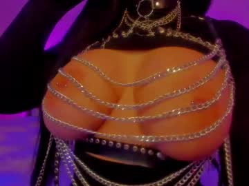 Sashachase Chaturbate stream image from April 14, 2025