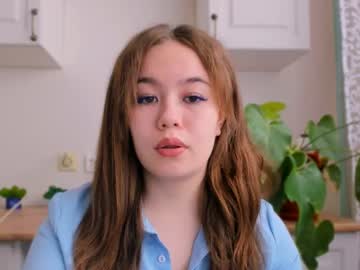 Sara_Kox Chaturbate stream image from April 14, 2025