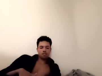 Tallesalves Chaturbate stream image from April 14, 2025
