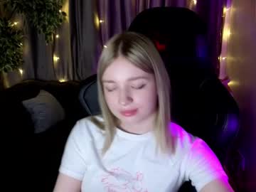 Cherry_Yam Chaturbate stream image from April 14, 2025