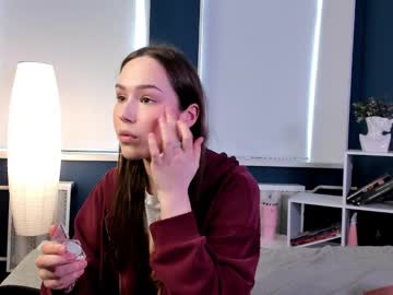 Aislyharbold Chaturbate stream image from April 14, 2025