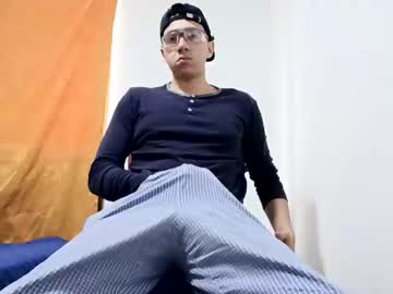 Jhonrestrepo0 Chaturbate stream image from April 14, 2025