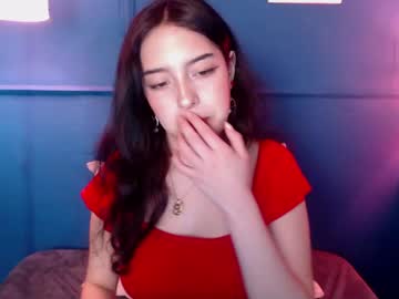 Julie_Fleur Chaturbate stream image from April 14, 2025