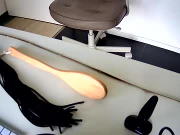 Koensp8nk Chaturbate stream image from April 14, 2025