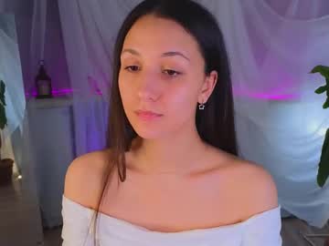 Monabanbury Chaturbate stream image from April 14, 2025