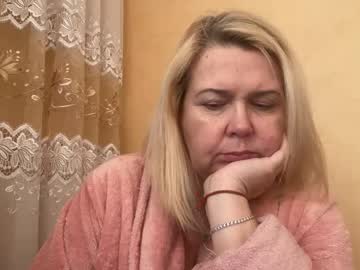 Wildfeline01 Chaturbate stream image from April 14, 2025