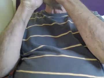 Billybangsbitches Chaturbate stream image from April 14, 2025