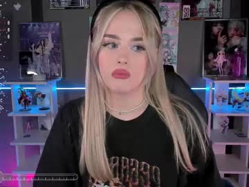 Ellensoftt Chaturbate stream image from April 14, 2025