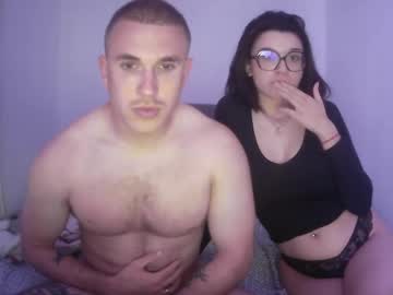 Frenchcouple00 Chaturbate stream image from April 14, 2025