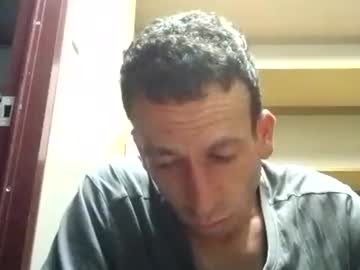 Ajwilder Chaturbate stream image from April 14, 2025