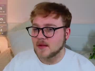 Onetwilight Chaturbate stream image from April 14, 2025