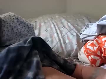 Alaskaborn1399 Chaturbate stream image from April 14, 2025
