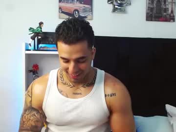 Darius_Phoenix Chaturbate stream image from April 14, 2025