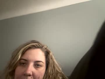 Mmftranny3sum Chaturbate stream image from April 14, 2025