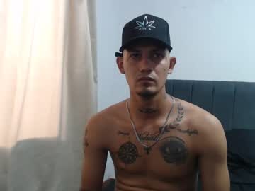Robert_Big_Dick24cm Chaturbate stream image from April 14, 2025
